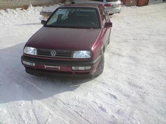 1993 Volkswagen Vento Pictures