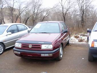 1994 Volkswagen Vento Pictures