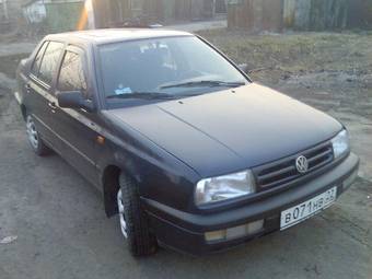 1994 Volkswagen Vento Pictures