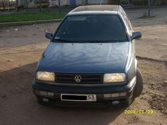 1995 Volkswagen Vento Pictures