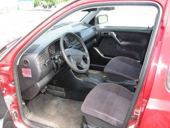 1995 Volkswagen Vento Photos