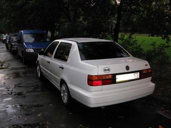 1997 Volkswagen Vento Photos