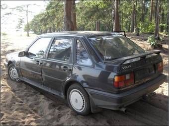 1992 Volvo 440 Pics