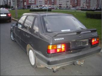 1992 Volvo 440 Photos