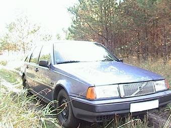 1995 Volvo 440 Images