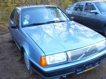 1993 Volvo 460 Pics