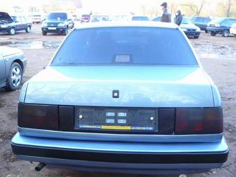 1993 Volvo 460 Photos