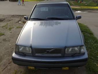 1993 Volvo 460 Photos