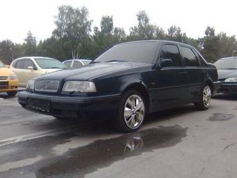 1995 Volvo 460
