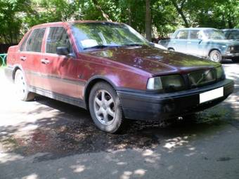 1996 Volvo 460 Pictures