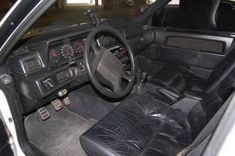 1985 Volvo 740 Pictures