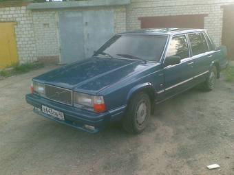 1986 Volvo 740 Photos