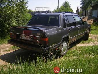 1986 Volvo 740 Photos