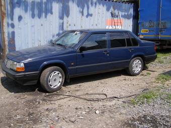 1995 Volvo 940 Photos