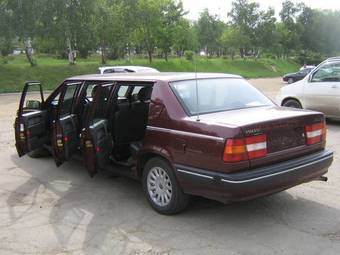 2003 Volvo 940 Photos