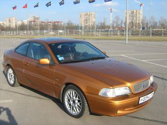 2002 Volvo C70 Pictures