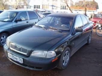 1996 Volvo S40 Images