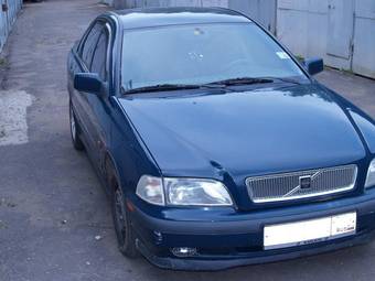 1997 Volvo S40 Pictures