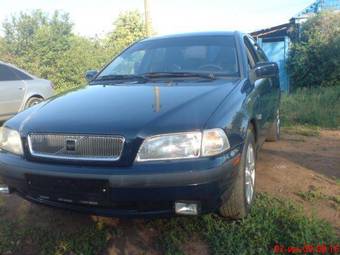 1998 Volvo S40 Photos