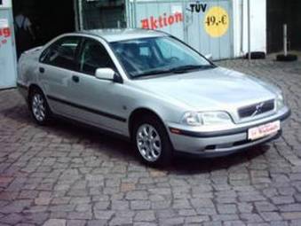 1999 Volvo S40