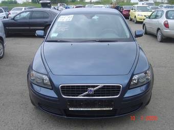 2000 Volvo S40 Photos