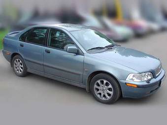 2002 Volvo S40