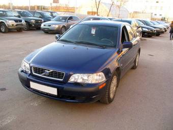 2003 Volvo S40 Photos