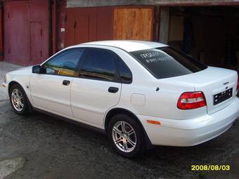 2004 Volvo S40 Photos