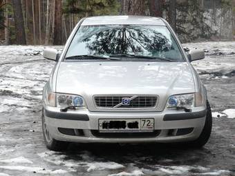 2004 Volvo S40 Photos