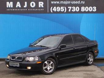 2004 Volvo S40