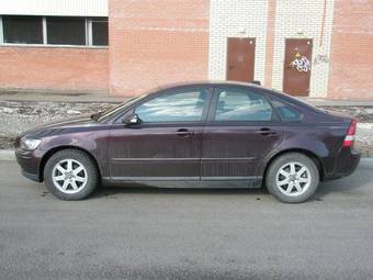 2005 Volvo S40 Photos