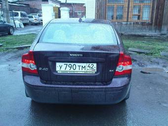 2005 Volvo S40 Pictures
