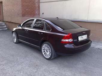 2006 Volvo S40 Pictures