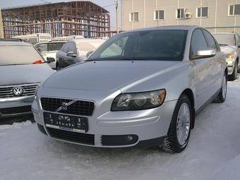 2006 Volvo S40 Pictures