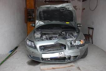 2006 Volvo S40 Pictures