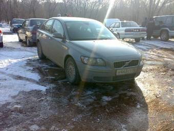 2006 Volvo S40 Pictures