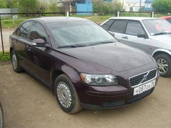 2006 Volvo S40 Photos