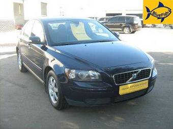 2006 Volvo S40 Pictures