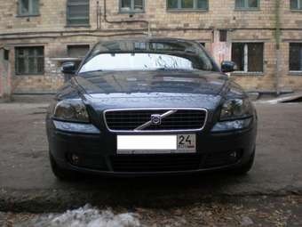 2007 Volvo S40 Pictures