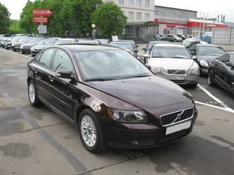 2007 Volvo S40 Pictures