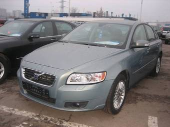 2008 Volvo S40 Pictures