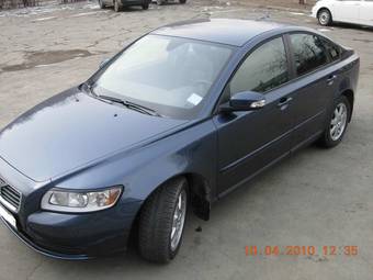 2008 Volvo S40 Pictures