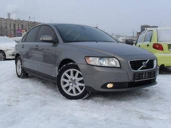 2008 Volvo S40 Pictures