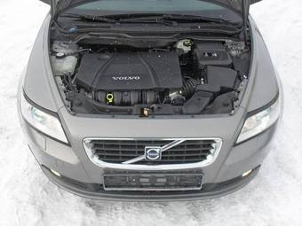 2008 Volvo S40 Photos