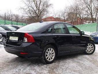 2008 Volvo S40 Pictures