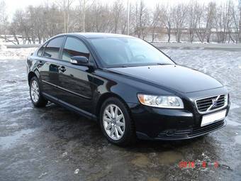 2008 Volvo S40 Photos