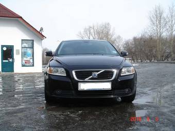 2008 Volvo S40 Pictures