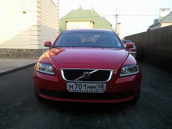 2008 Volvo S40 Pictures