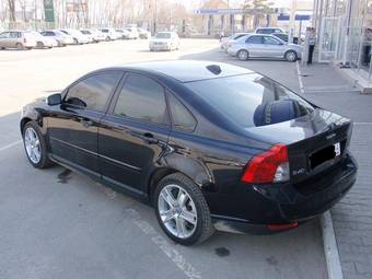 2008 Volvo S40 Pictures