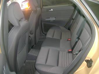 2009 Volvo S40 Pics